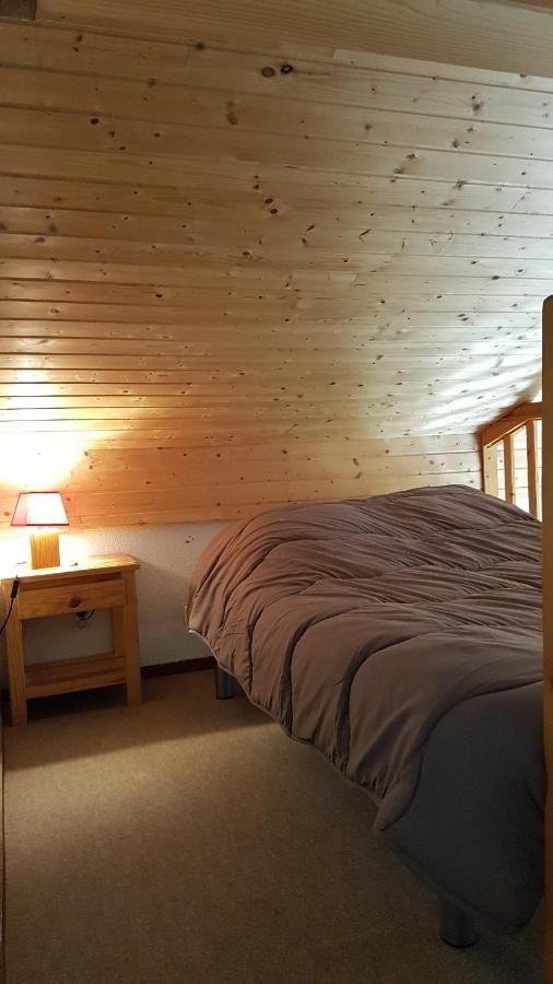 Red Apple Carroz Duplex De Charme Wifi Parking Balcon Tv Ski-Bus Les Carroz d'Araches Exterior photo